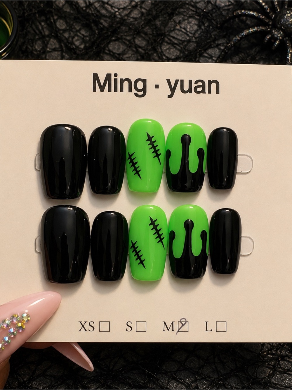 💚🖤 Halloween Neon Green & Black Press-On Nails – Size Medium 🎃
